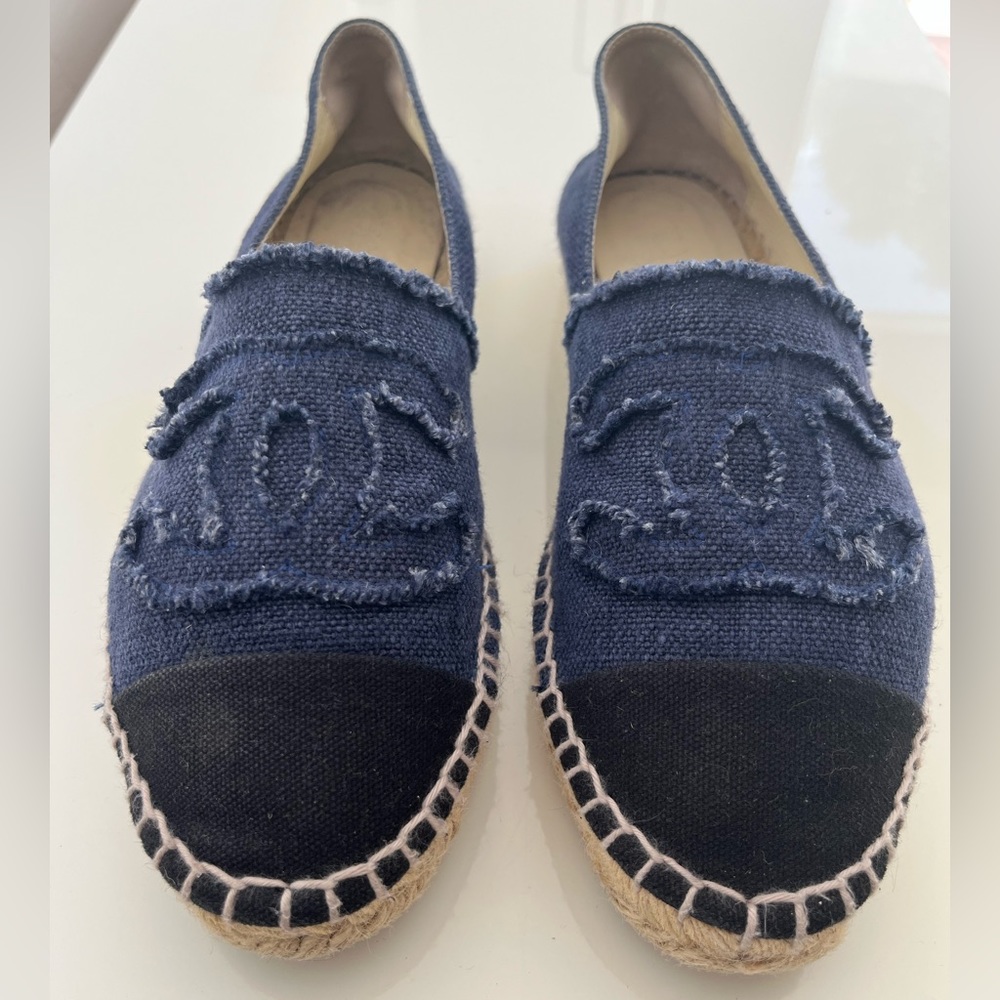 Chanel Blue and Black espadrilles size 40
